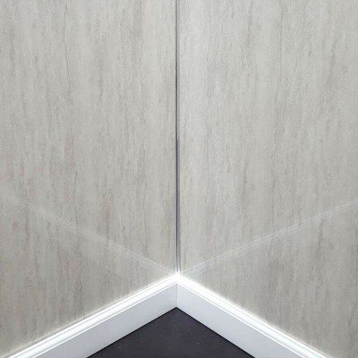 traverrtine marble